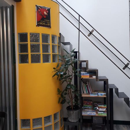 Lapetitemaisondeباريس المظهر الخارجي الصورة